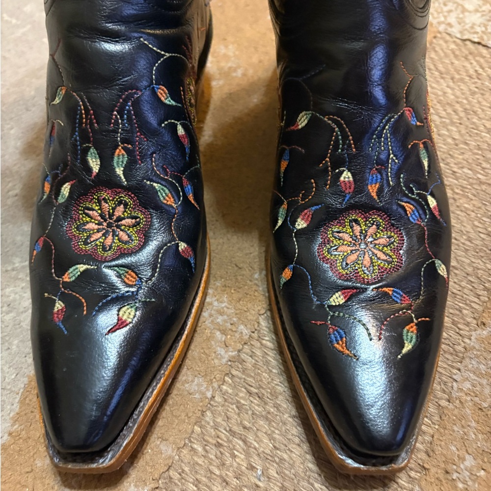 Ariat Black Leather Embroidered Ankle Boots
